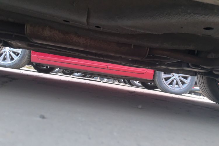 荣威RX3 2020款 1.6L CVT 4G互联超爽精英版局部细节9002