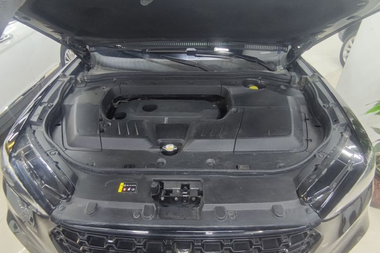 魏牌 VV6 2018款 2.0T 两驱超豪型 国V机舱底盘24