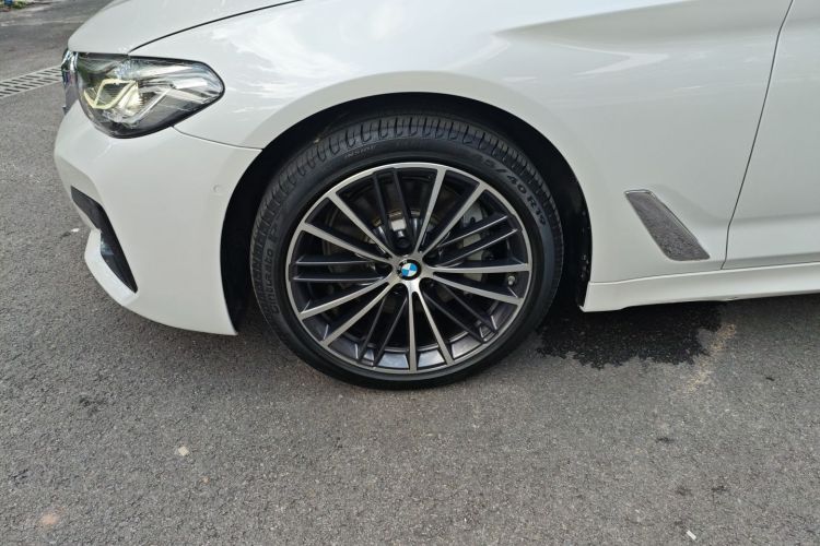 宝马5系 2021款 改款 530Li 领先型 M运动套装车身外观6007