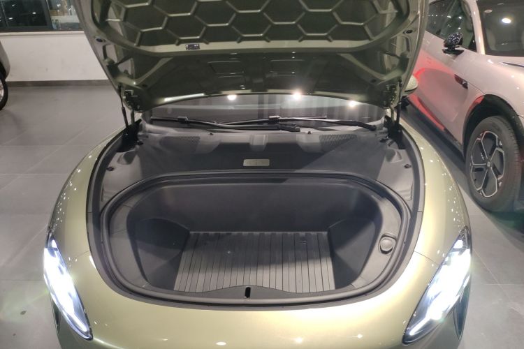 小米汽车 小米SU7 2024款 后驱长续航智驾版机舱底盘24