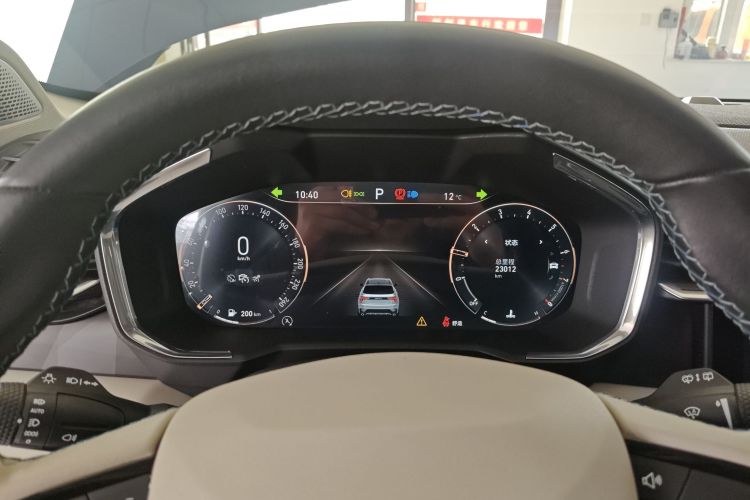 领克01 2021款 2.0TD 两驱耀Pro中控内饰14