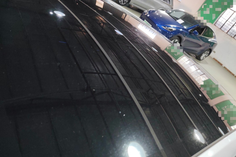 特斯拉 Model Y 2025款 长续航全轮驱动版局部细节57