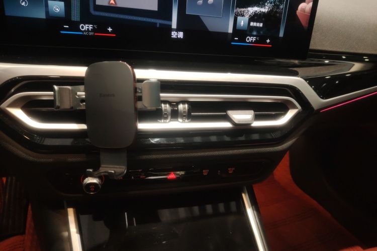 宝马i3 2023款 eDrive 40 L 曜夜套装局部细节16