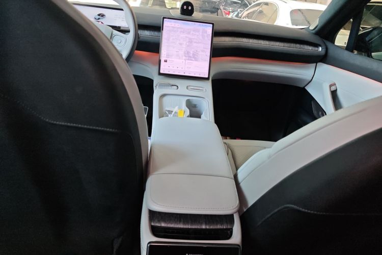 蔚来EC7 2023款 75kWh局部细节16