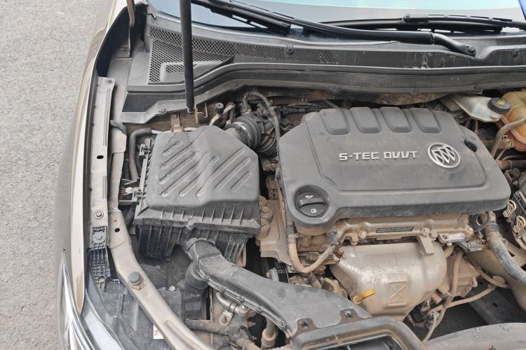 别克 英朗 2016款 15N 手动精英型局部细节9006