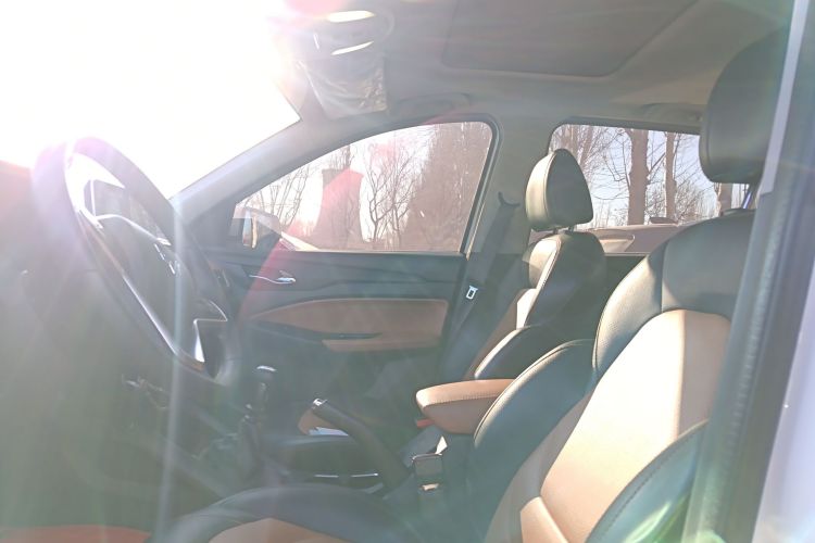 五菱汽车 五菱宏光S3 2018款 1.5L 手动豪华型 国V中控内饰22