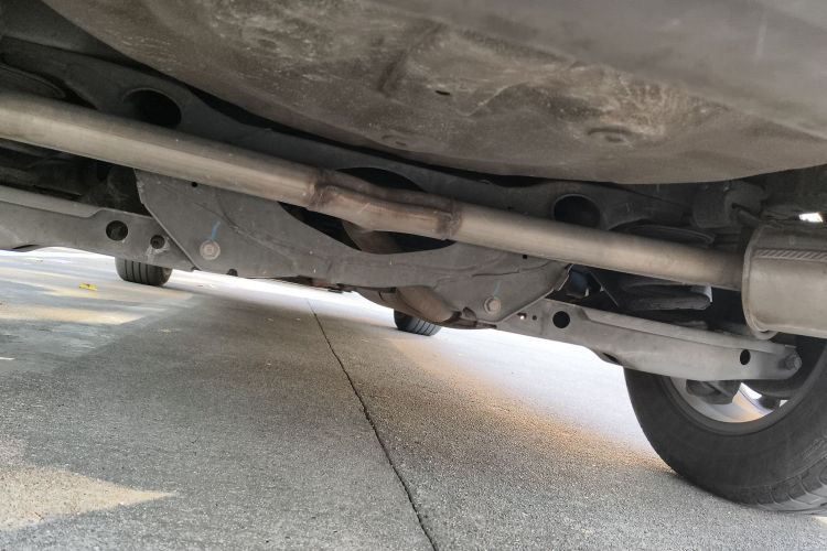 比亚迪 宋 2016款 盖世版 1.5TID 自动精英型局部细节9009