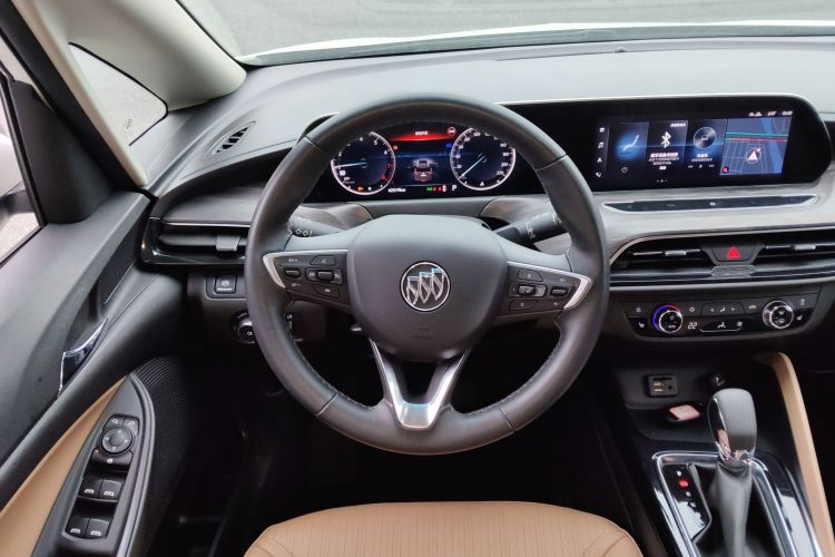 别克GL6 2021款 323T 轻混动互联豪华型中控内饰13