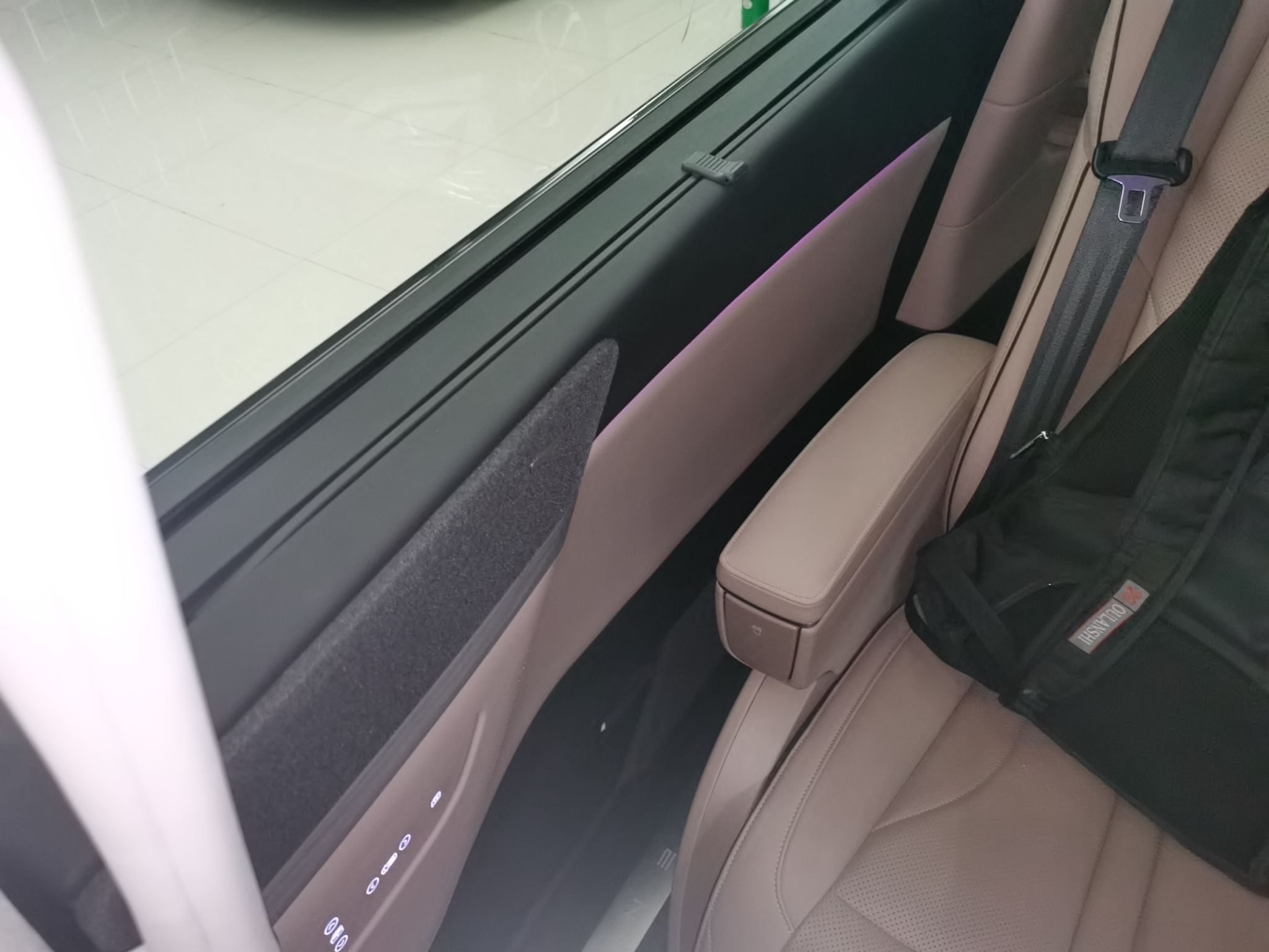 小鹏X9 2024款 702超长续航Max