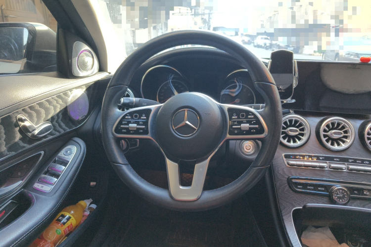 奔驰C级 2019款 C 180 L 时尚型运动版中控内饰13