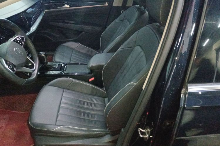 大众 帕萨特 2023款 改款 330TSI 星空精英版中控内饰19