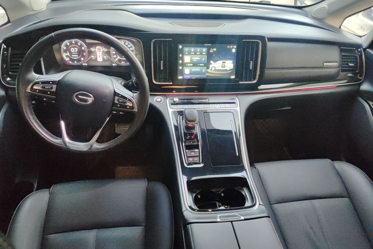 广汽传祺 传祺M8 2023款 领秀系列 390T 尊贵版中控内饰7002