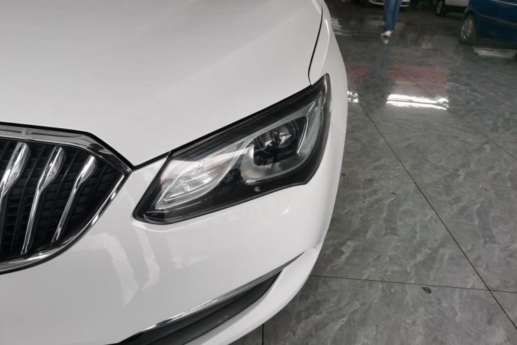 别克 英朗 2015款 15N 自动豪华型局部细节36