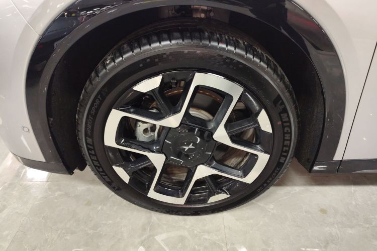 小鹏G7 2025款 702 超长续航 Max车身外观6007