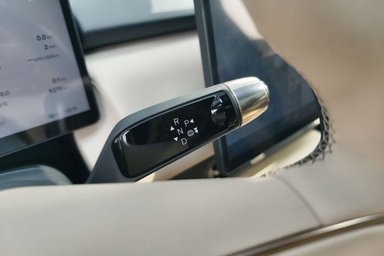 小鹏P7+ 2024款 长续航 Max中控内饰18