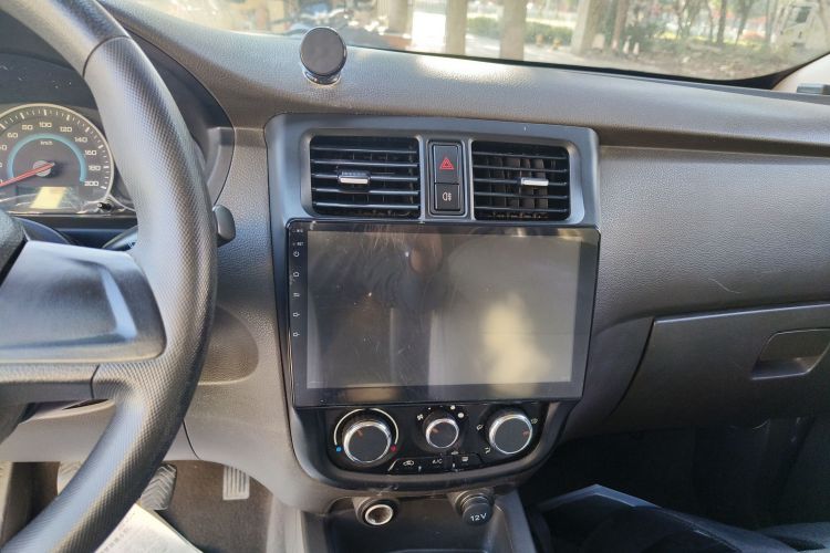 五菱汽车 五菱荣光V 2016款 1.5L标准型局部细节16