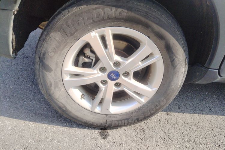 福特 领界 2019款 EcoBoost 145 CVT精领型 国VI车身外观6008