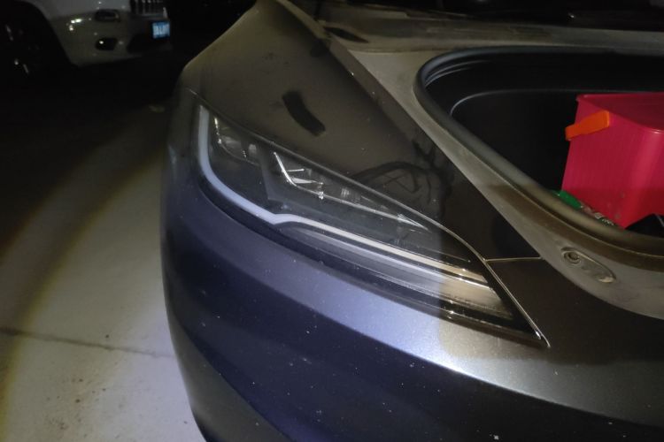 特斯拉 Model 3 2023款 后轮驱动版车身外观8