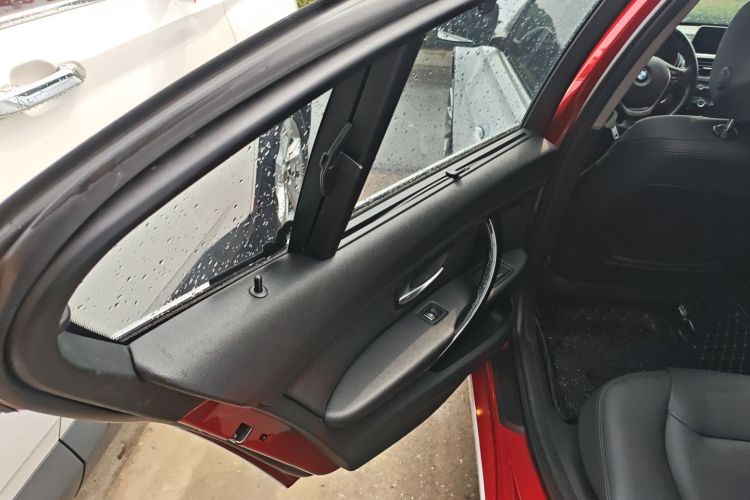 宝马3系 2018款 320Li 时尚型中控内饰7008