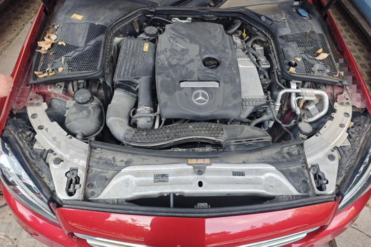 奔驰C级 2016款 C 200 L 运动型局部细节24