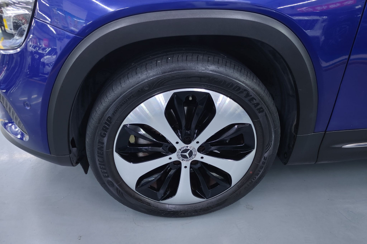 奔驰GLB 2021款 GLB 200 时尚型车身外观6007