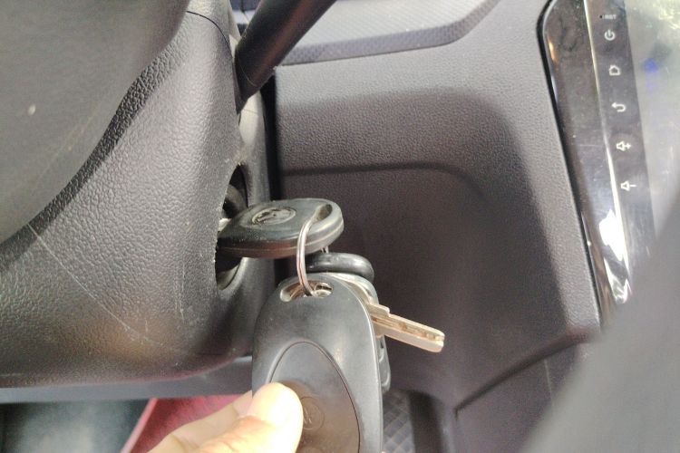 大众 捷达 2017款 1.5L 自动时尚型中控内饰11