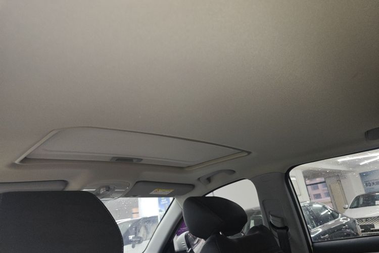 凯翼 炫界Pro 2021款 1.5L 手动劲酷版中控内饰22