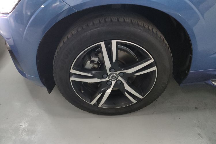 沃尔沃XC60 2020款 T5 四驱智远运动版车身外观35