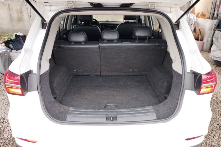 荣威RX5 2016款 20T 两驱手动旗舰版局部细节23