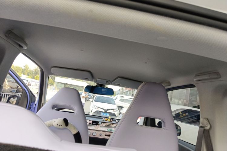 五菱汽车 宏光MINIEV 2022款 马卡龙绘色款 磷酸铁锂中控内饰22