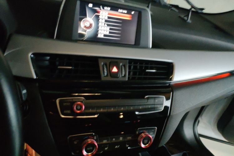 宝马X1 2016款 sDrive18Li 尊享型局部细节16