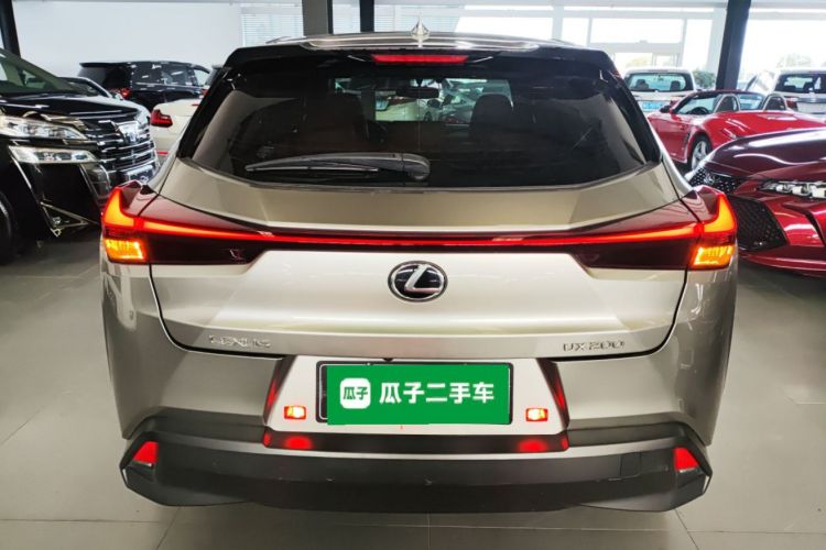 雷克萨斯UX 2020款 200 特别版车身外观6004