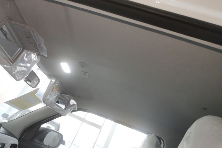 吉利银河 熊猫 2025款 210km 元气熊中控内饰22