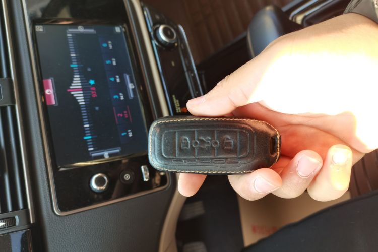 观致3 2014款 三厢 1.6T 自动致臻型中控内饰11