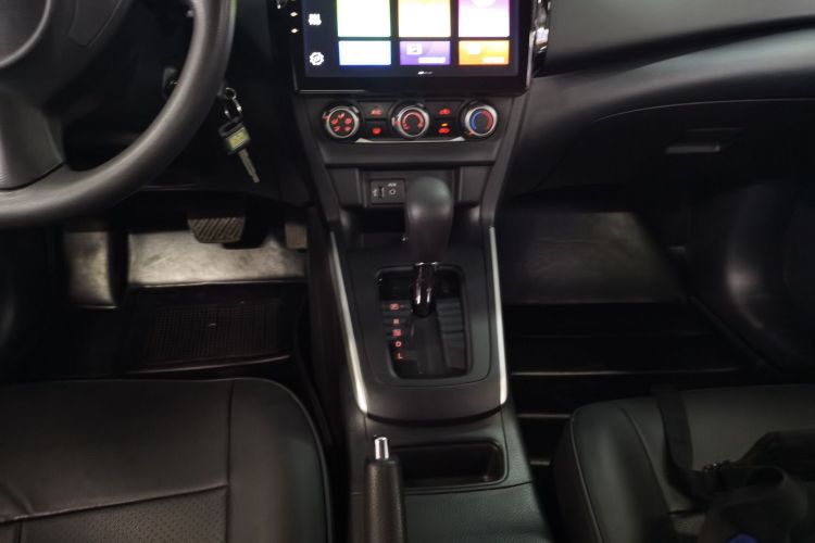 日产 轩逸 2019款 经典 1.6XE CVT舒适版中控内饰18