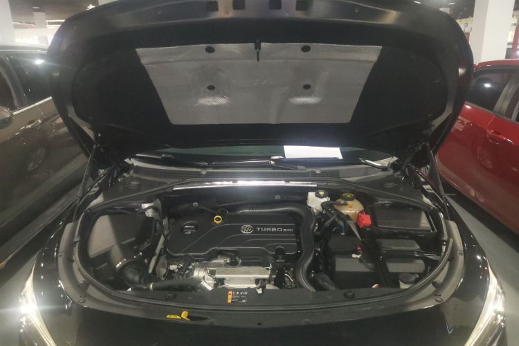 别克 君越 2022款 552T 豪华型局部细节24