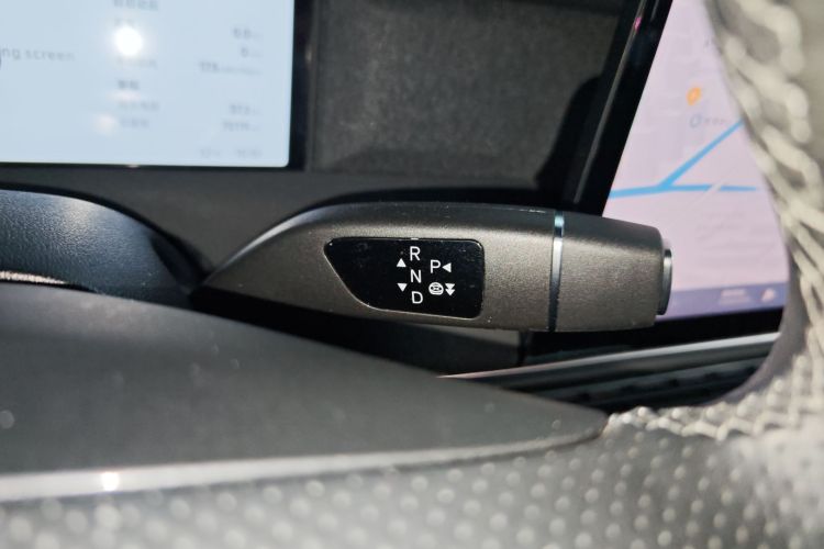 小鹏G6 2023款 580 长续航 Pro中控内饰18