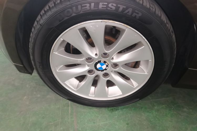 宝马1系(进口) 2008款 120i 自动挡车身外观6002