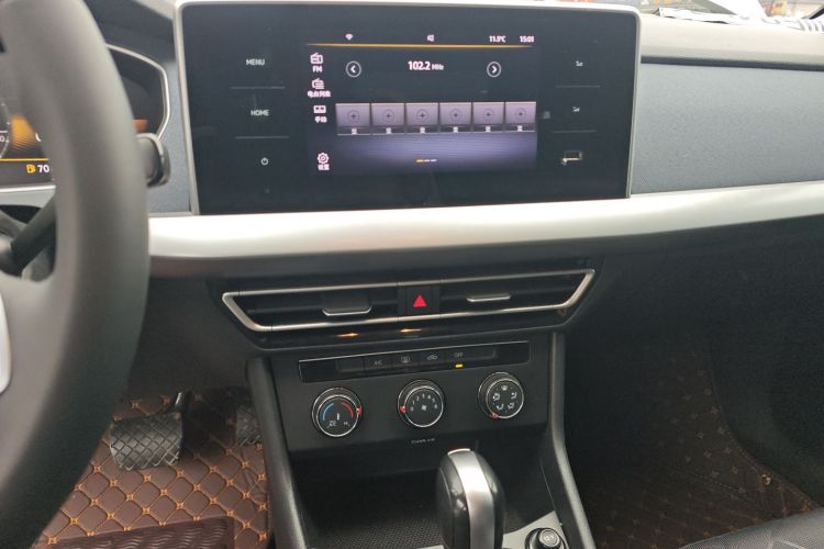 大众 朗逸 2023款 1.5L 自动得逸版中控内饰16