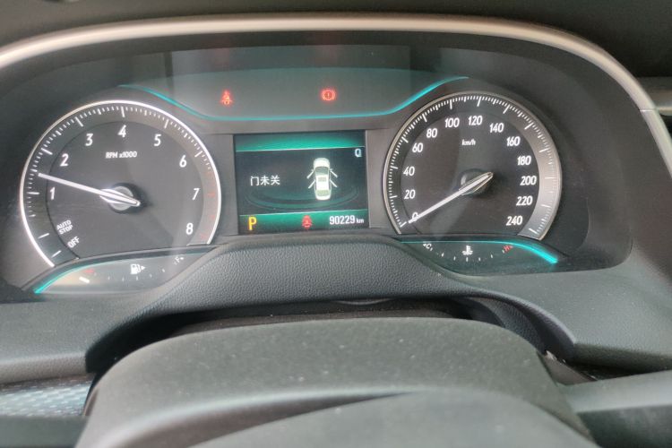 别克 英朗 2019款 15T 双离合互联精英型 国VI中控内饰15