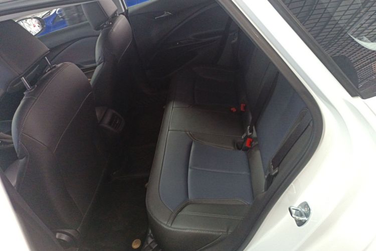 别克 微蓝6 2024款 430km 舒享版中控内饰21