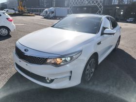 起亚K5 2016款 2.0L 自动LUX