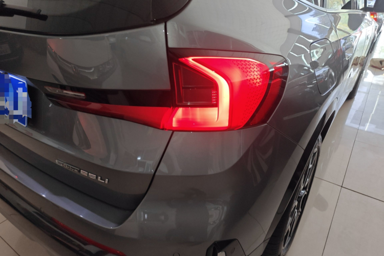 宝马X1 2023款 sDrive25Li X设计套装车身外观6006