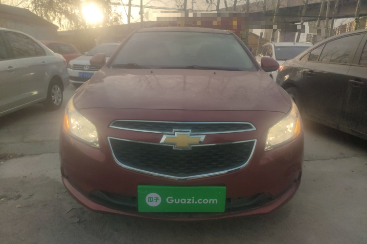 雪佛兰 科鲁兹 2015款 1.5L 经典 SL MT车身外观2