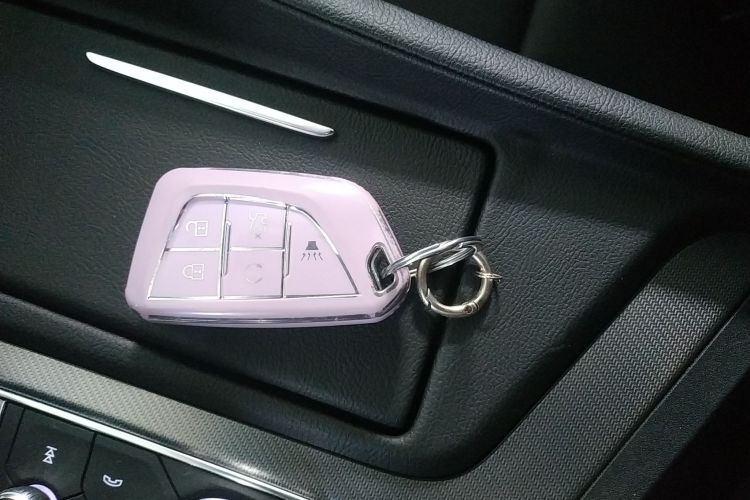 凯迪拉克CT5 2022款 28T 豪华型中控内饰7001