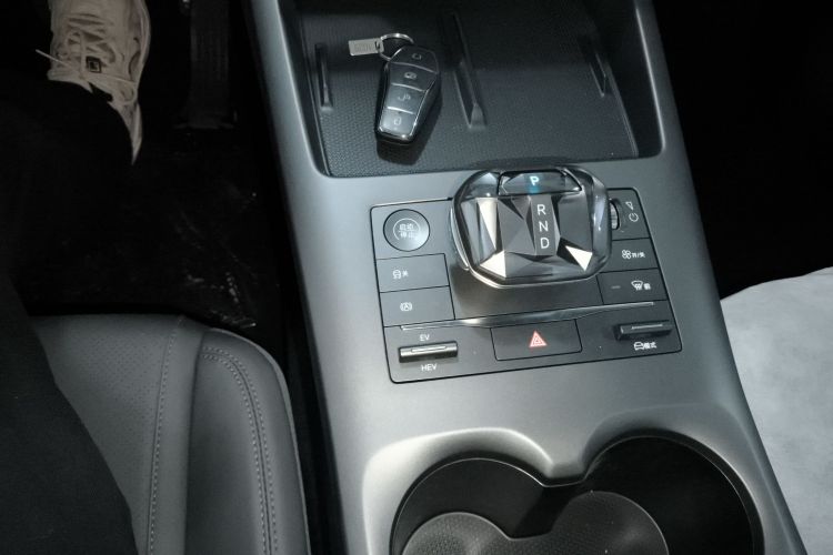 比亚迪 秦PLUS 2025款 DM-i 智驾版 55KM领先型中控内饰18