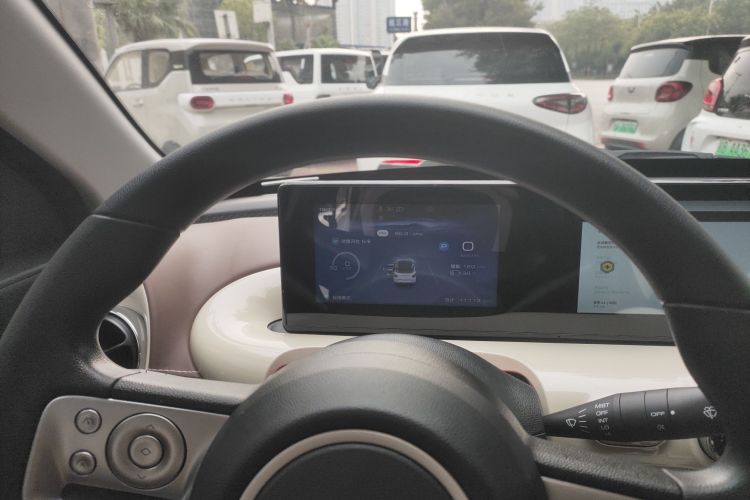 五菱汽车 五菱缤果 2024款 333km 悦享款中控内饰14