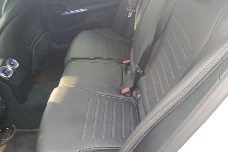 奔驰C级 2024款 改款 C 260 L 运动版中控内饰7004