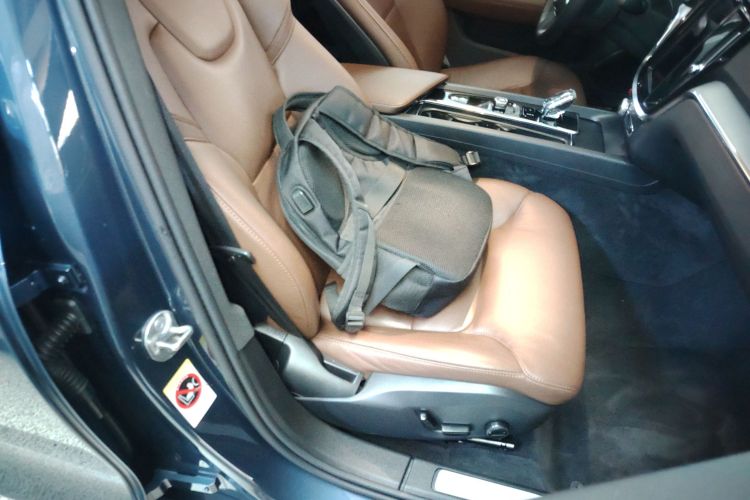 沃尔沃S60 2023款 B4 智逸豪华版局部细节41