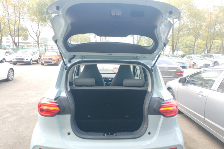 零跑汽车 零跑T03 2025款 403舒享版机舱底盘23